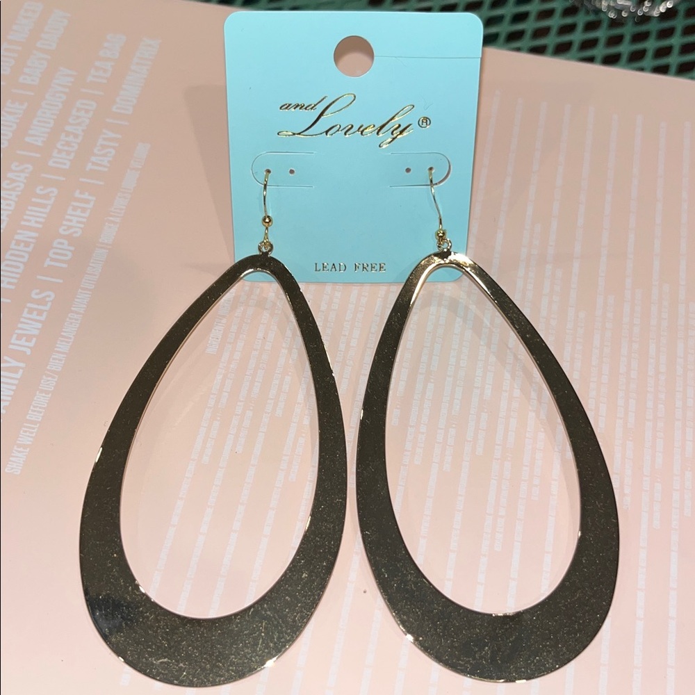 and lovely gold-toned, open teardrop dangle earrings